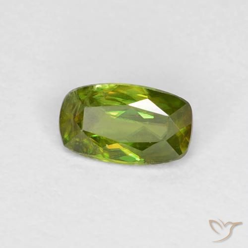 0.33ct Natürlicher Waldgrün Sphene, Kissen, VS