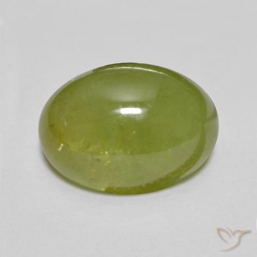 2.67ct Natürlicher Olivgrün Sphene, Oval, Lichtdurchlässig