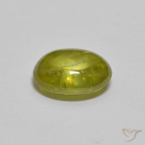 9,17 ctw natürlicher Warmes Erdgrün Sphene, Oval, Transparent