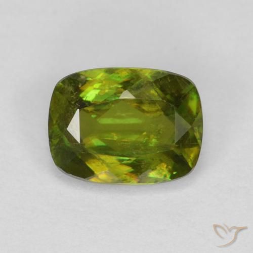 0.62ct Natürlicher Waldgrün Sphene, Kissen, VS