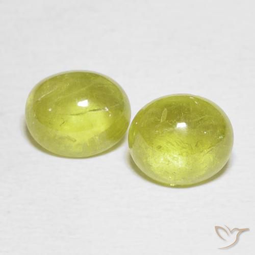 3.79ctw Natürlicher Mittelgelb Sphene, Oval, Transparent