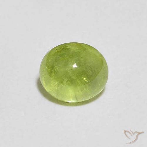 1.09ct Natürlicher Lebendiges Gelbgrün Sphene, Oval, Transparent