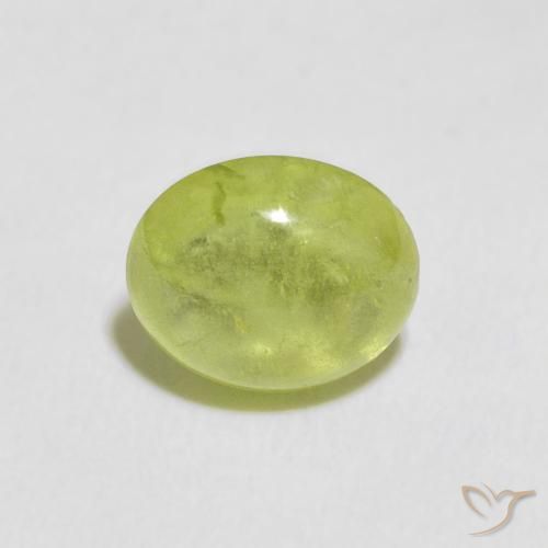 2.45ct Natürlicher Mittelgrün Sphene, Oval, Transparent