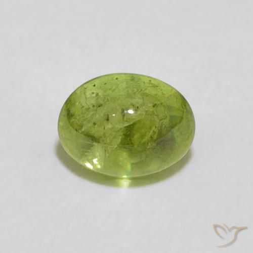 0.82ct Natürlicher Lebendiges grün Sphene, Oval, Transparent