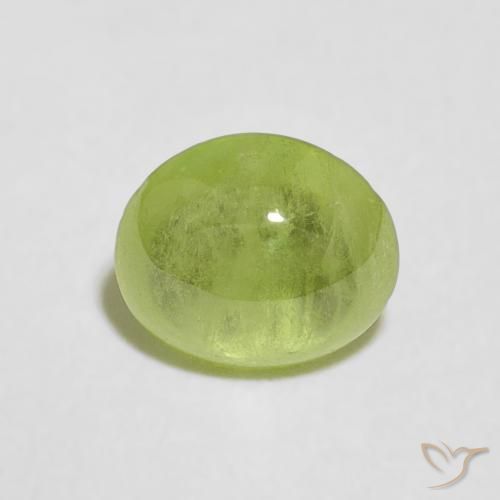 0.98ct Natürlicher Leichtes lebendiges Grün Sphene, Oval, Transparent