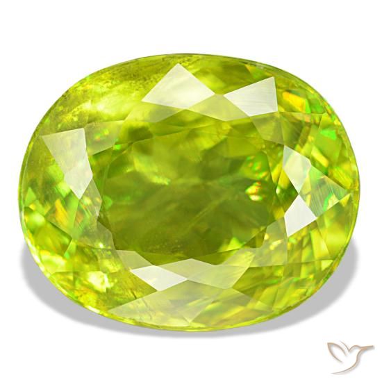 9.05ct Grüner Sphen, Oval, VS