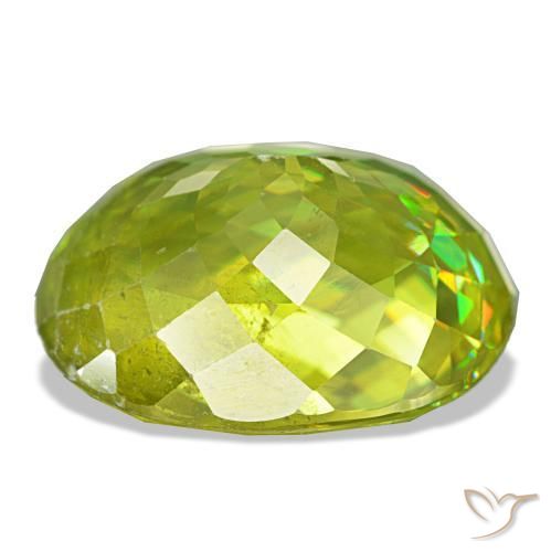 9,05 ctw natürlicher grüner Sphen, Oval Schliff, VS