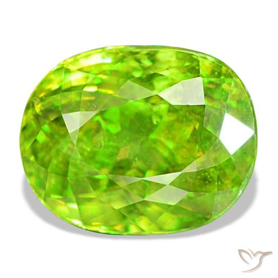 8.35ct Grüner Sphen, Oval, VS