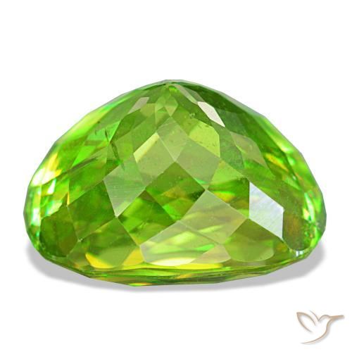 8,35 ctw natürlicher grüner Sphen, Oval Schliff, VS