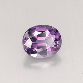 0,82 ctw natürlicher violetter Spinell, Oval Schliff, VVS-VS
