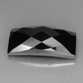 13,88 ctw natürlicher schwarzer Spinell, Baguette, Lichtundurchlässig