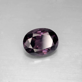 2,32 ctw natürlicher violetter Spinell, Oval Schliff, VVS-VS