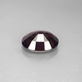 2,32 ctw natürlicher violetter Spinell, Oval Schliff, VVS-VS