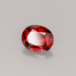 0,76 ctw natürlicher roter Spinell, Oval Schliff, VS