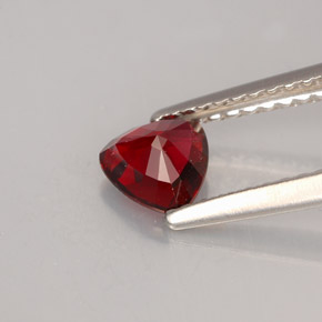 0,60 ctw natürlicher  Spinell, Trillion, VVS-VS