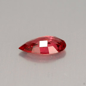 0,55 ctw natürlicher roter Spinell, Birnenform, VS