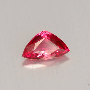 0,44 ctw natürlicher roter Spinell, Trillion, VVS-VS