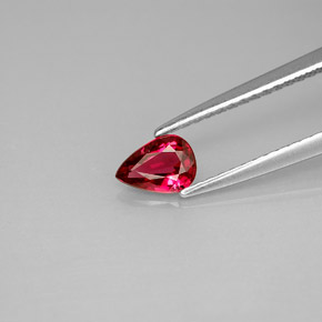 0,38 ctw natürlicher roter Spinell, Birnenform, VS