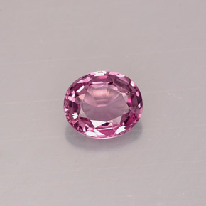 0,63 ctw natürlicher violetter Spinell, Oval Schliff, VVS-VS
