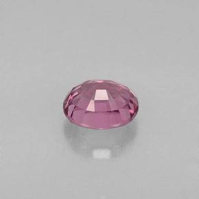 0,83 ctw natürlicher violetter Spinell, Oval Schliff, VVS-VS