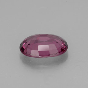 1,98 ctw natürlicher violetter Spinell, Oval Schliff, VS