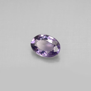 0,88 ctw natürlicher violetter Spinell, Oval Schliff, VVS-VS