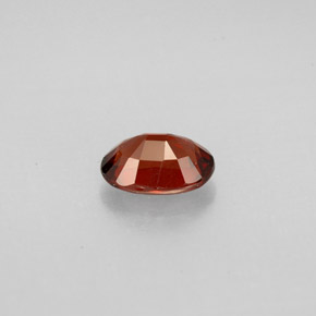 0,75 ctw natürlicher roter Spinell, Oval Schliff, VS
