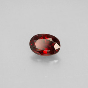 0,74 ctw natürlicher  Spinell, Oval Schliff, VS