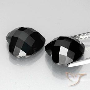 13.48 ct natürliche Schwarz Spinell-Edelsteine, Herz, Lichtundurchlässig