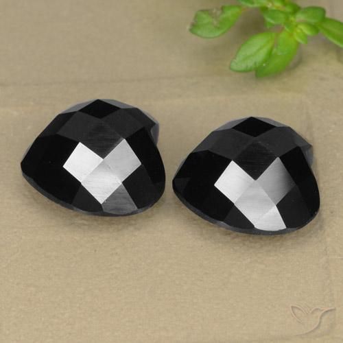 13.93 ct natürliche Schwarz Spinell-Edelsteine, Herz, Lichtundurchlässig