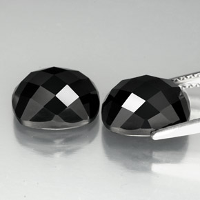 7,86 ct natürliche schwarzer Spinell-Edelsteine, Kissenschliff, Lichtundurchlässig