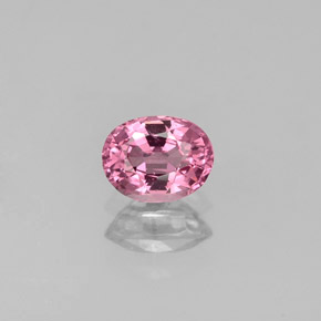 0,55 ctw natürlicher rosafarbener Spinell, Oval Schliff, VS