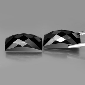 25,01 ct natürliche schwarzer Spinell-Edelsteine, Baguette, Lichtundurchlässig