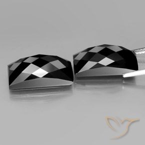 25.51 ct natürliche Schwarz mit Goldglanz Spinell-Edelsteine, Baguette, Lichtundurchlässig