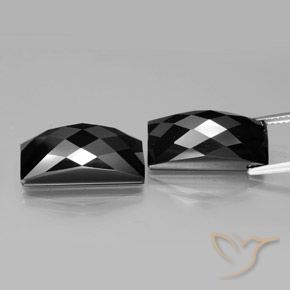 25.16ctw Natürlicher Schwarz Spinell, Baguette, Lichtundurchlässig