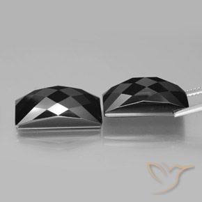 25.16 ct natürliche Schwarz Spinell-Edelsteine, Baguette, Lichtundurchlässig