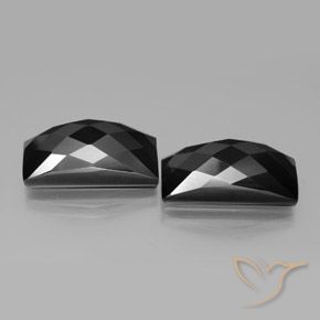 24.82 ct natürliche Schwarz Spinell-Edelsteine, Baguette, Lichtundurchlässig