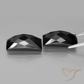 24.82 ct natürliche Schwarz Spinell-Edelsteine, Baguette, Lichtundurchlässig