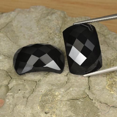 28.79ctw Natürlicher Schwarz Spinell, Fantasie, Lichtundurchlässig
