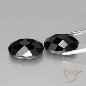 13.46 ct natürliche Schwarz Spinell-Edelsteine, Oval, Lichtundurchlässig
