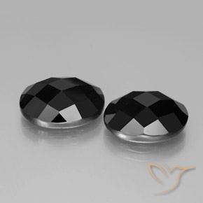 15.75 ct natürliche Schwarz Spinell-Edelsteine, Oval, Lichtundurchlässig