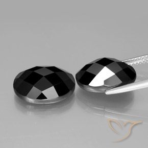 15.75 ct natürliche Schwarz Spinell-Edelsteine, Oval, Lichtundurchlässig