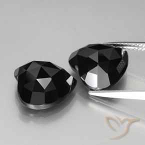 17.33 ct natürliche Schwarz Spinell-Edelsteine, Herz, Lichtundurchlässig