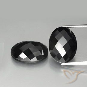 20.30ctw Natürlicher Schwarz Spinell, Oval, Lichtundurchlässig