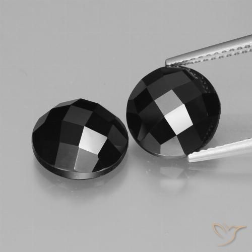 8.89ctw Natürlicher Schwarz Spinell, Runden, Lichtundurchlässig