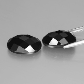 12.71 ct natürliche Schörl Spinell-Edelsteine, Oval Schliff, Lichtundurchlässig