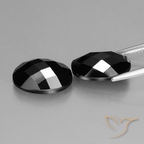11.54 ct natürliche Schwarz Spinell-Edelsteine, Oval, Lichtundurchlässig