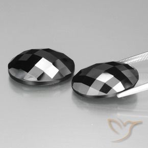 26.87 ct natürliche Schwarz Spinell-Edelsteine, Oval, Lichtundurchlässig