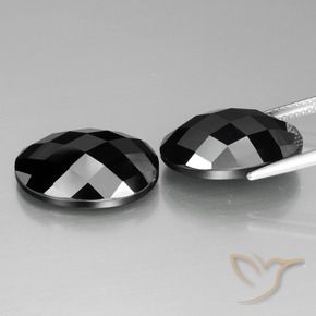 25.08 ct natürliche Schwarz Spinell-Edelsteine, Oval, Lichtundurchlässig