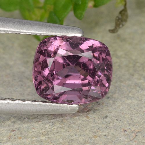 1.71ct Natürlicher Mittelviolett Spinell, Kissen, VS, Photo A